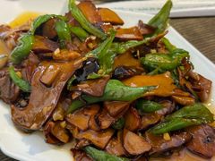 -小喜客·云南特色菜(纳西庭院店)