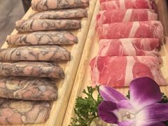 -热火朝天鲜切牛肉火锅(南强街巷店)