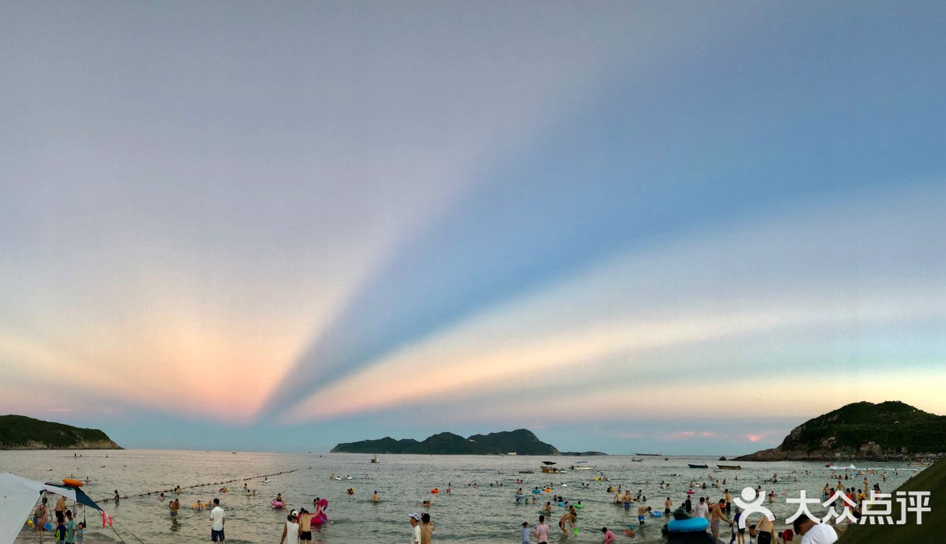 有空一定要带你喜欢的人去看海🌊