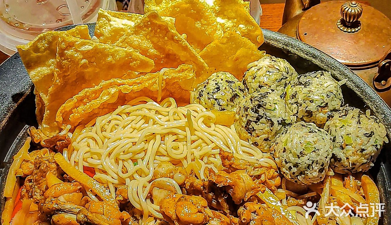 人均50r螺蛳粉牛蛙锅太好吃啦！！