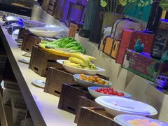 自助取餐区-阪尚皇·原切牛排·烤肉火锅自助(北京路店)