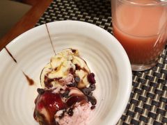 -青岛海尔洲际酒店