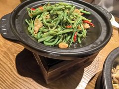 -云海肴·汽锅鸡·云南菜(天山百盛优客店)