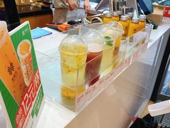 -御蝶坊生日蛋糕KNAC(创业店)