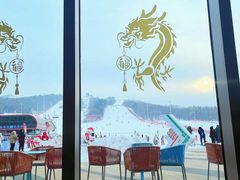 -东北亚滑雪场