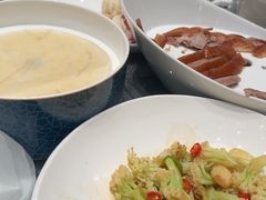 -凤凰园烤鸭店·唐山菜·传承花椒肉(老唐丰路店)
