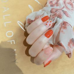 -纤指百魅美甲美睫