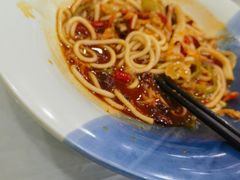 -三江源美食城
