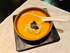 龙虾汤翅饺-三利音·东方司宴(外滩店)