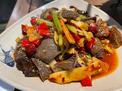 -肖四女乐山跷脚牛肉(世博源店)