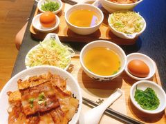 -熊吞·大碗丼烧肉饭(济宁万达广场店)