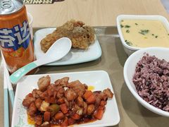 -老乡鸡(上海巴黎春天浦建店)