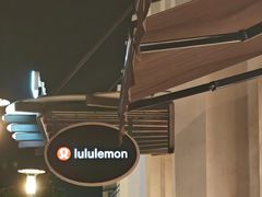 -lululemon(比斯特购物村店)