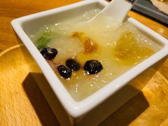 雪莲果炖桃胶-敏珠拉姆藏餐·南京厨房(富春江东街店)