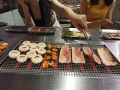 -马路牙子地桌烤肉(工体店)
