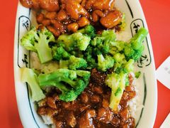 宫保鸡丁拼台式卤肉盖饭-和合谷(百荣店)