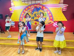 -蓝话筒·少儿成人演讲口才·主持朗诵·戏剧表演(大华第一坊店)