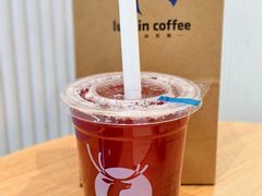 葡萄冰茶-瑞幸咖啡(长宁来福士B1层店)