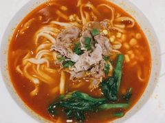 -康师傅私房牛肉面(马泉营奥莱店)