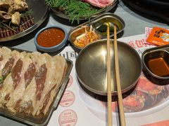 -草家酱蟹炭火烤肉店(珲春南路一店)