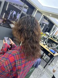 -藤野造型烫发染发