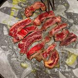 屯儿里不能错过的宝藏烤肉店，比脸大的牛排一定要试试！