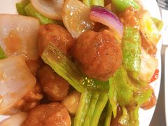 菠萝咕噜肉-粤色·老广州茶餐厅(河南商会大厦店)