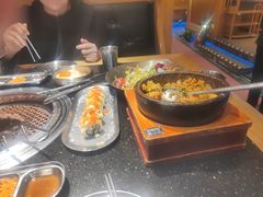 -韩烧牛中牛·甄选黑牛烤肉(黑金店)