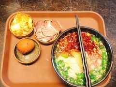 -臻老板牛肉面(光华路SOHO店)