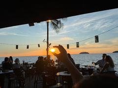 -Sunset Bar(丹绒亚路香格里拉店)