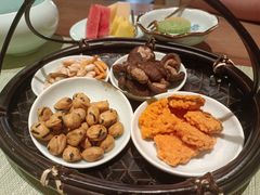 -梅间堂茶馆(绿地缤纷城店)