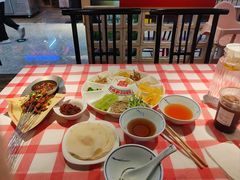 -怪噜范·老贵阳街头名小吃(汇金星力城店)