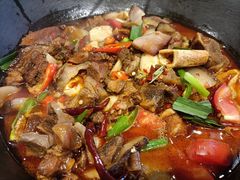 -富正毅三下锅·湘西韵味(天门山索道店)