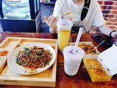 -老昆明网红小吃城(景星恒隆百货店)