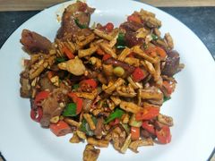 萝卜干炒腊肉-建辉湖南土菜馆(南大街店)