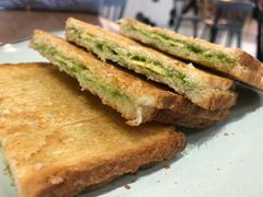 咖椰吐司-HELLO 27 意面·沙拉·帕尼尼