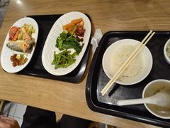 -大食代美食广场(上海中心店)