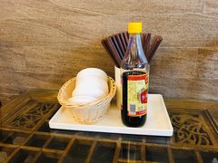 -笑来喜馄饨小笼工坊店(湖滨街店)