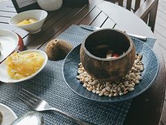 -三亚亚龙湾瑞吉酒店·宴悦Driftwood·游水海鲜·牛排·草坪·私人定制