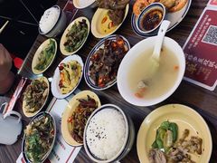 -三镇卤货二公司(汉街店)