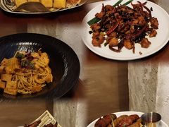 -mordew加州日记西餐&小酒馆(新天地店)