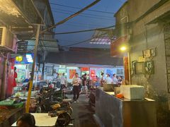 大堂-桂萍特色牛筋牛杂(长堤街总店)