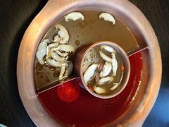 -滇釜火锅·能喝汤的火锅(车公庄店)