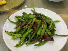 -新天明砂锅鱼头煲