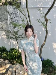 -一揽芳华汉服旗袍体验馆(拙政园店)