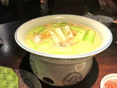 -许爷家·生态湖鲜(徐汇日月光店)