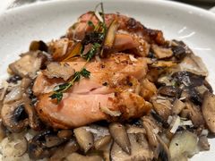 意式黑松露奶油野菇鸡肉炖饭-Nana And Her Friends Restaurant 娜娜家(小寨原力场店)