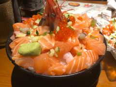 三文鱼火山丼-魔丼屋(日月光店)