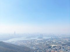 -紫金山山顶公园