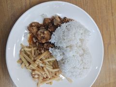 -笔架山食堂